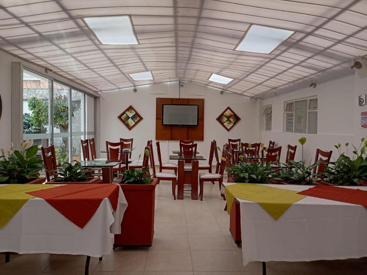 Hotel Marbella Chico Bogotá Zewnętrze zdjęcie