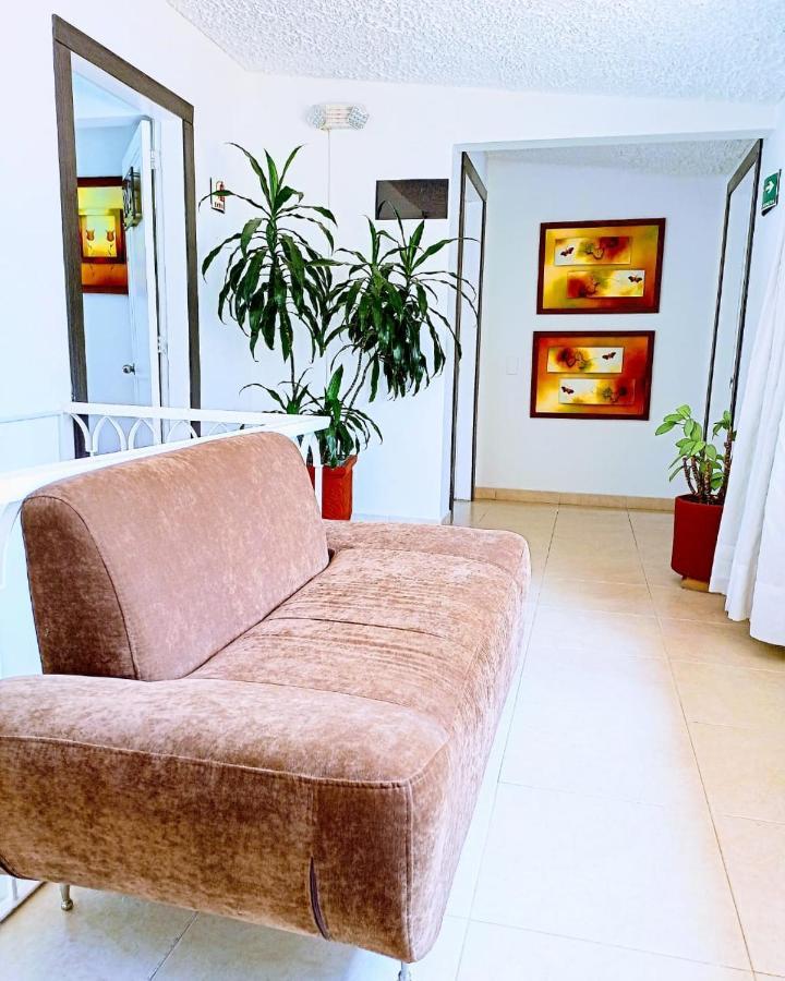 Hotel Marbella Chico Bogotá Zewnętrze zdjęcie