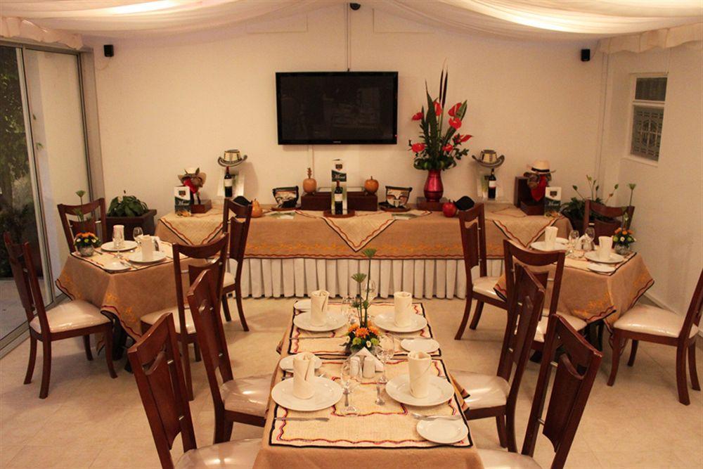 Hotel Marbella Chico Bogotá Zewnętrze zdjęcie